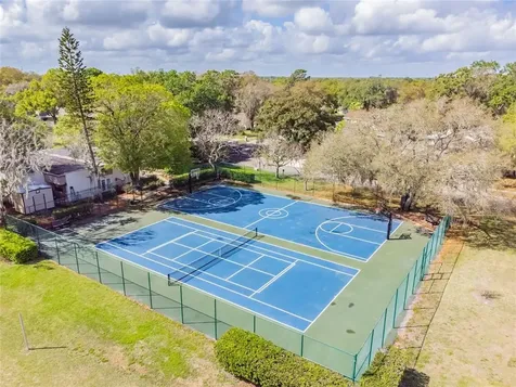 1907 Poplar Court Plant City FL 33563
