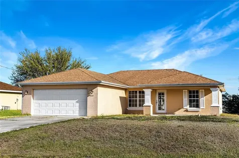 2027 NE 40th Street Cape Coral FL 33909