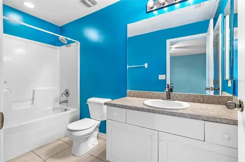 2027 NE 40th Street Cape Coral FL 33909