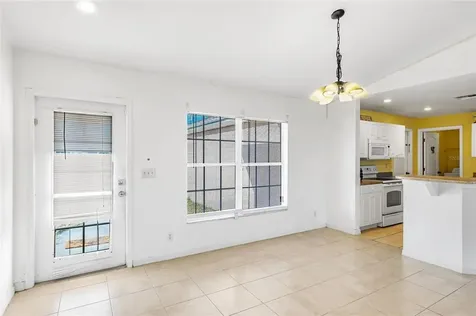 2027 NE 40th Street Cape Coral FL 33909