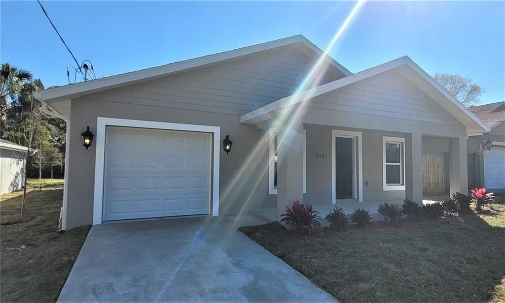 4225 E Emma Street Tampa FL 33610