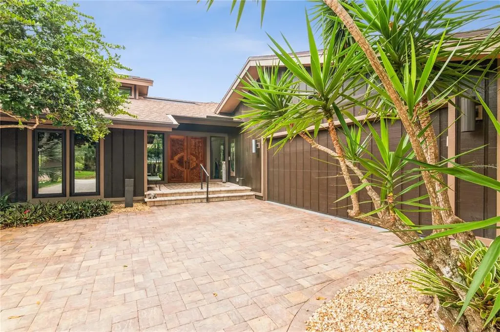 5361 Dominica Circle Sarasota FL 34233
