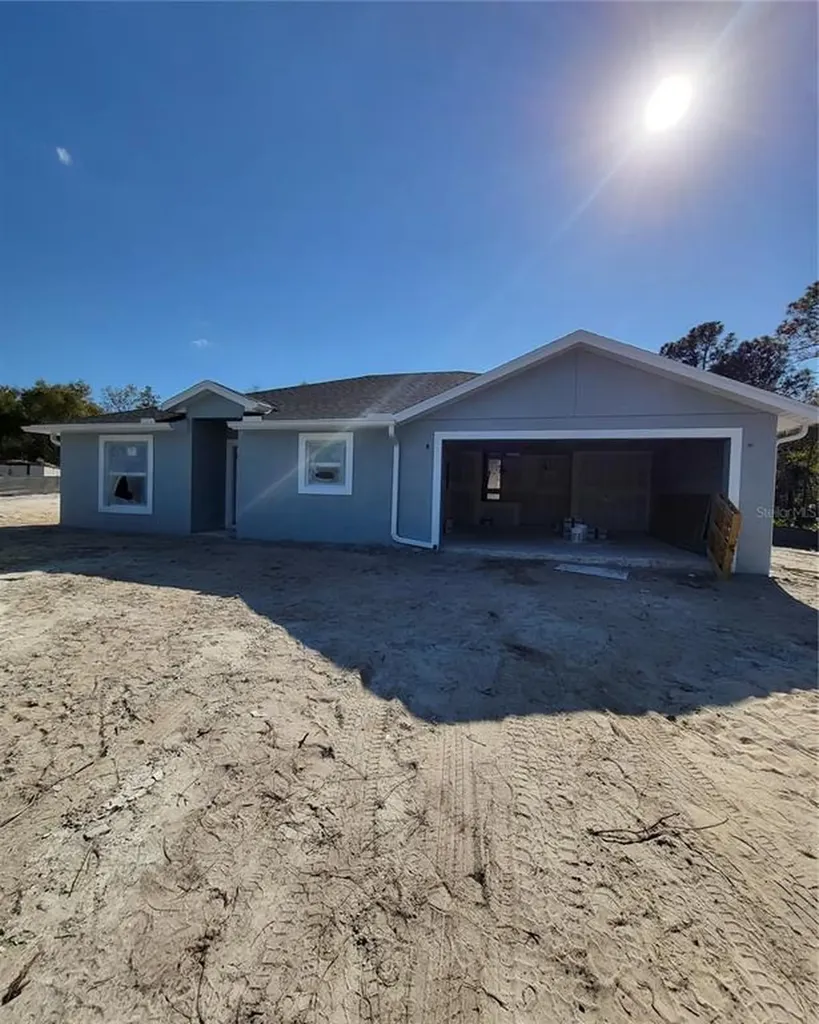 205 Wisteria Court Deltona FL 32738