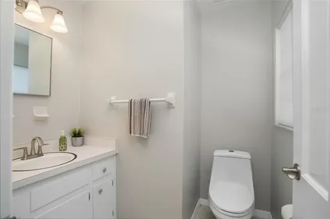 2825 Alsace Court Belle Isle FL 32812
