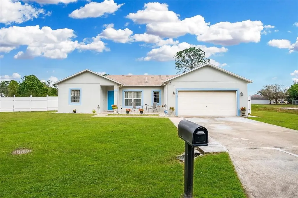 232 Canterbury Court Kissimmee FL 34758