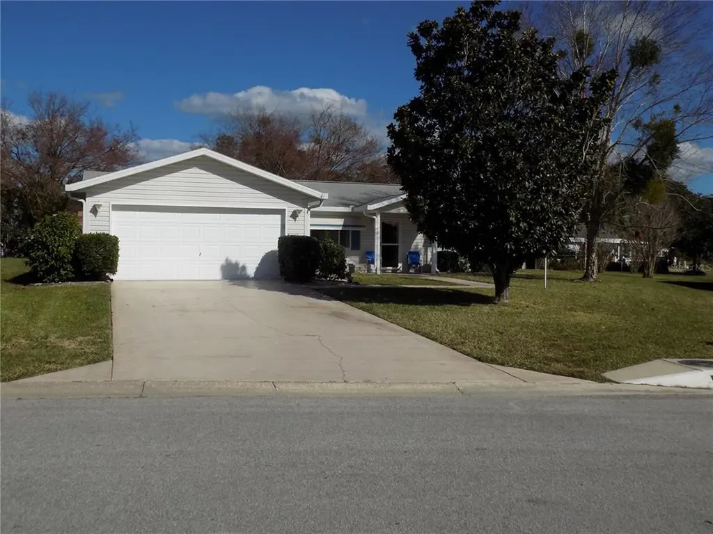 17599 SE 107th Court Summerfield FL 34491