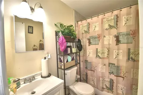 1042 Booker Avenue Sebring FL 33870