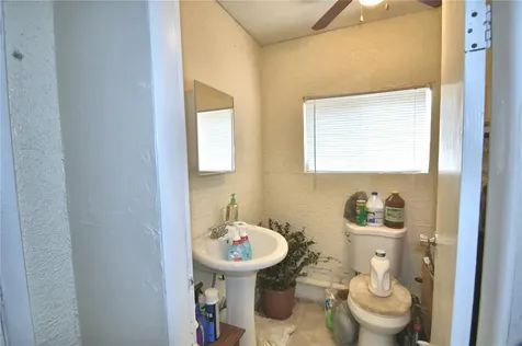 1042 Booker Avenue Sebring FL 33870