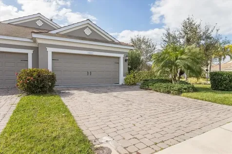 5055 Maymont Park Circle Bradenton FL 34203