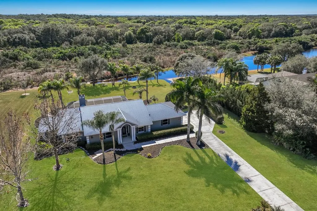 2120 Palm View Road Sarasota FL 34240