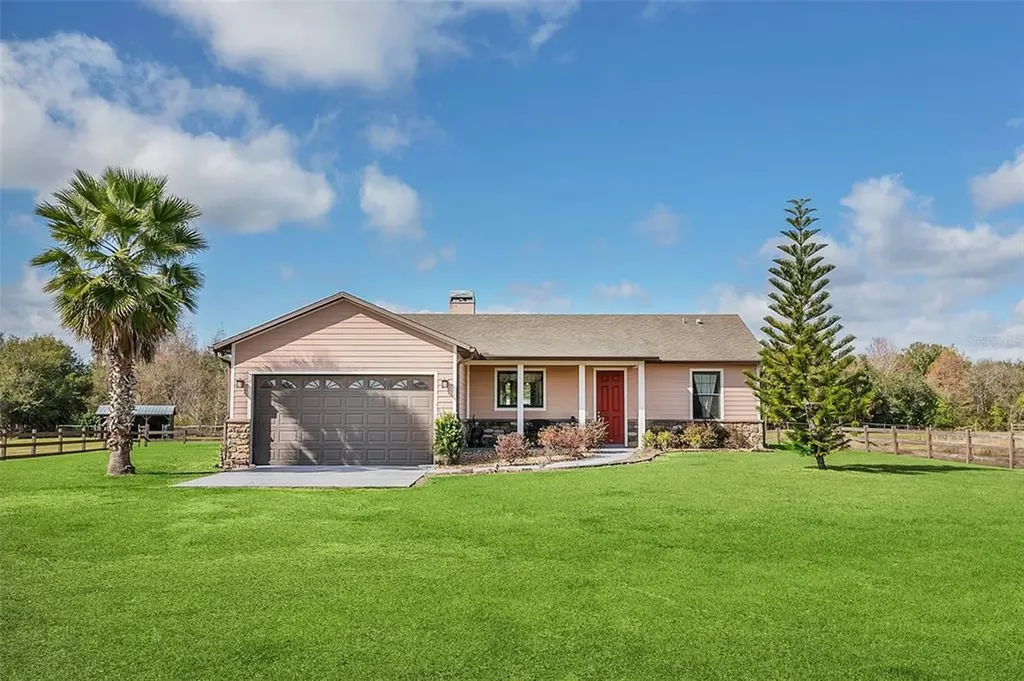 5757 Lake Lizzie Drive Saint Cloud FL 34771