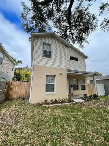 2527 13th Avenue S St Petersburg FL 33712