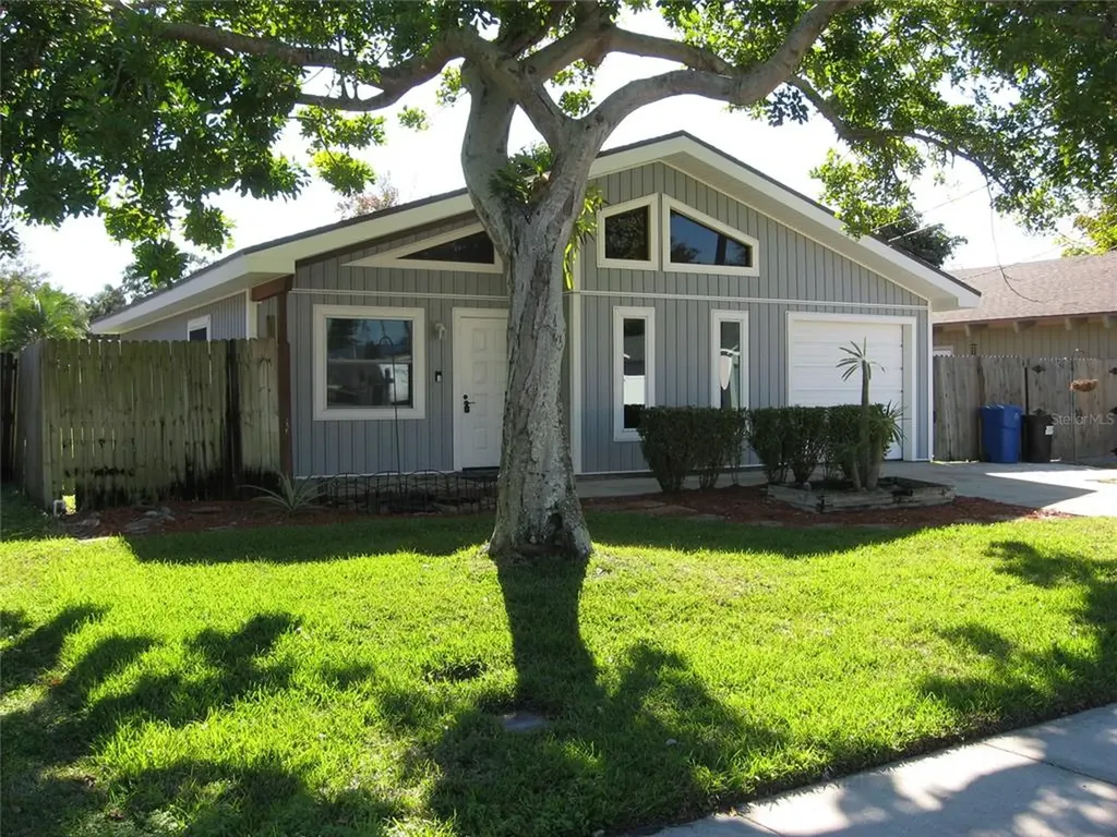 6470 69th Avenue N Pinellas Park FL 33781