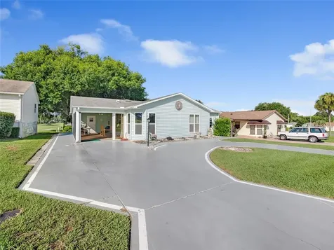 1016 W Boone Court Lady Lake FL 32159