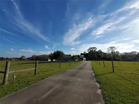 575 Lemon Bluff Road Osteen FL 32764