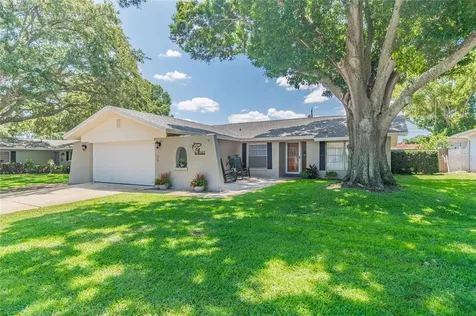 1681 Eden Court Clearwater FL 33756