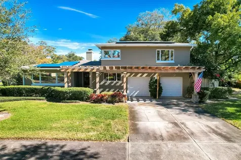248 62nd Avenue S St Petersburg FL 33705