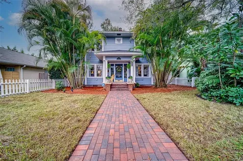 726 30th Avenue N St Petersburg FL 33704