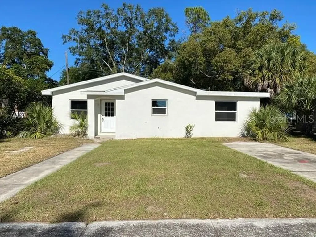 1648 Skinner Street Lakeland FL 33801