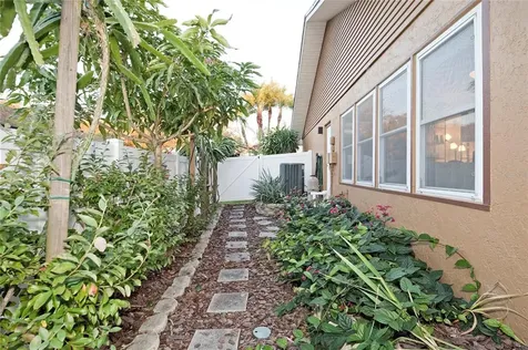 8134 Gandy Way Orlando FL 32810
