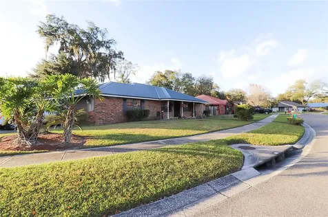 1606 Teakwood Drive Plant City FL 33563