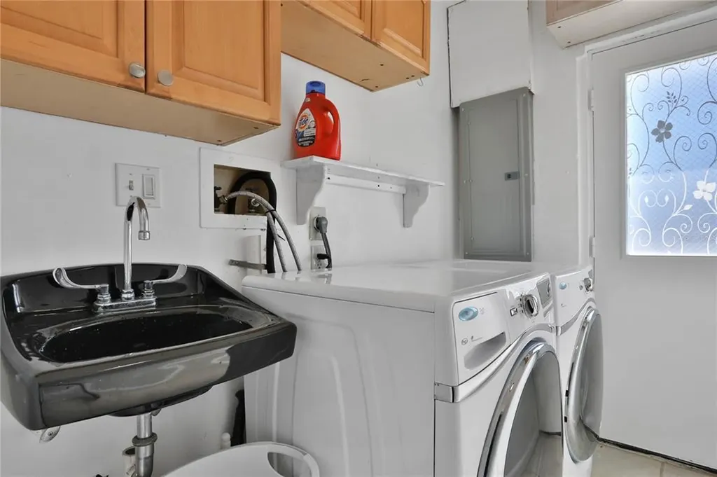 4315 Royal Palm Drive Bradenton FL 34210