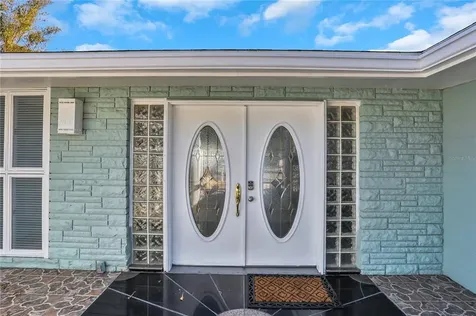 4315 Royal Palm Drive Bradenton FL 34210