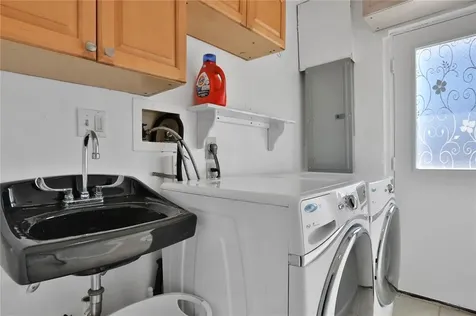 4315 Royal Palm Drive Bradenton FL 34210