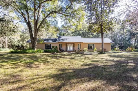 2413 NW 170th Street Newberry FL 32669