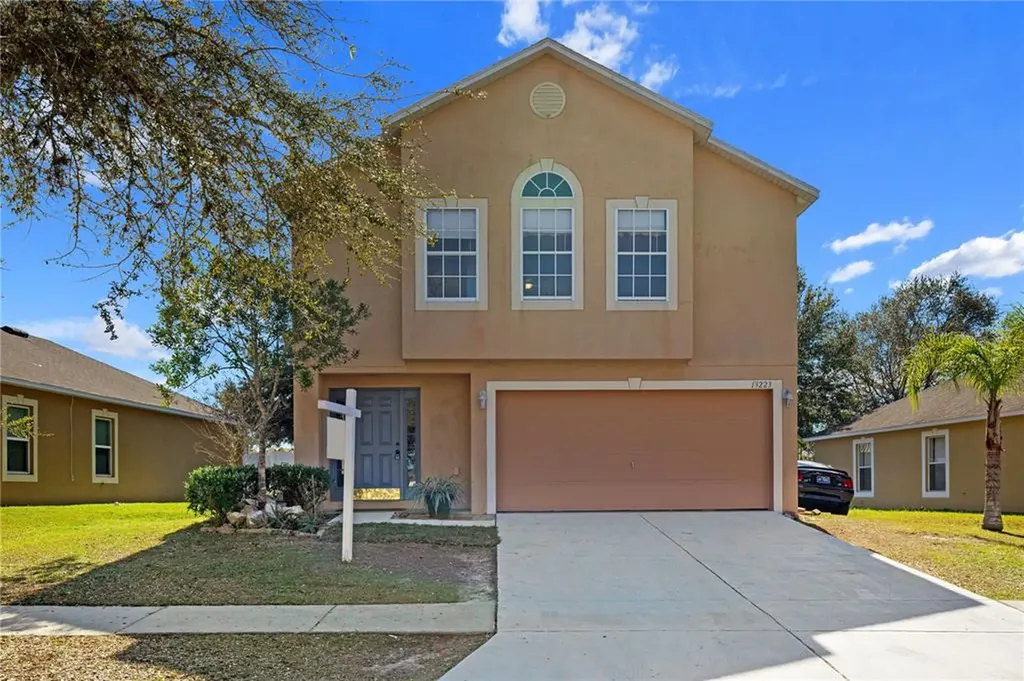 13223 Waterford Castle Drive Dade City FL 33525