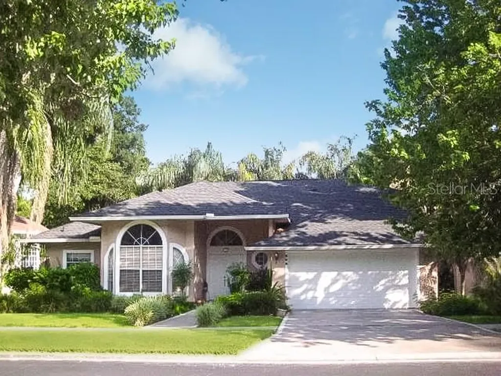 666 Oak Hollow Way Altamonte Springs FL 32714