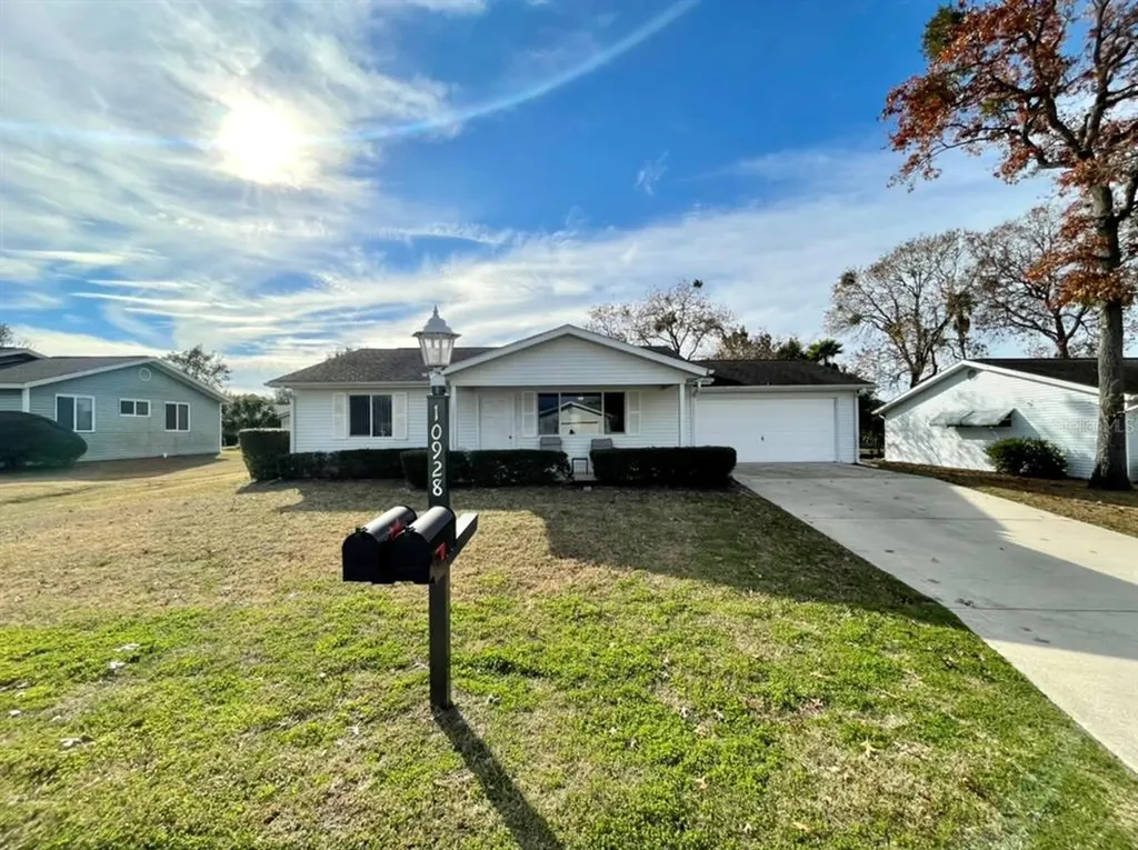 10928 SW 83rd Court Ocala FL 34481
