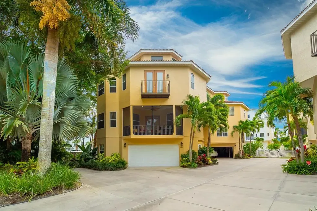 440 Canal Road Sarasota FL 34242