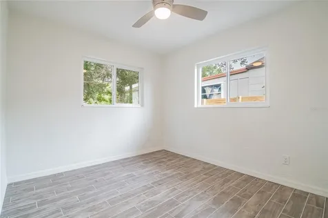 860 53rd Avenue S St Petersburg FL 33705