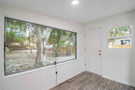 860 53rd Avenue S St Petersburg FL 33705