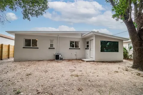 860 53rd Avenue S St Petersburg FL 33705