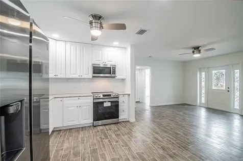 860 53rd Avenue S St Petersburg FL 33705