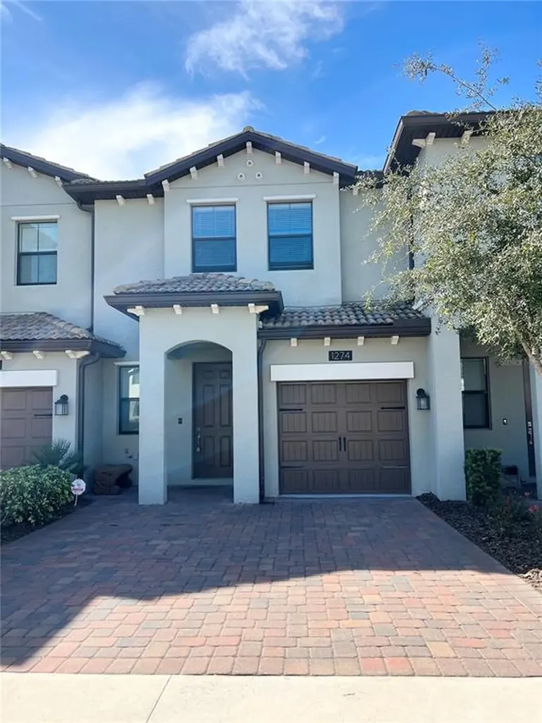 1274 Royal St George Boulevard Davenport FL 33896