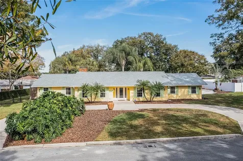 905 Thompson Circle NW Winter Haven FL 33881