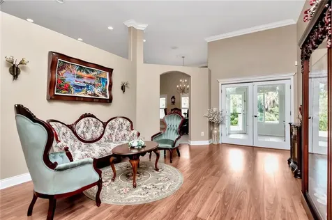 565 Somerhill Drive NE St Petersburg FL 33716