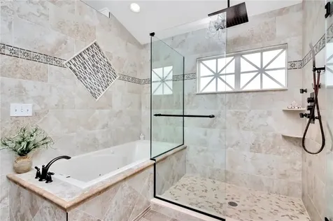 565 Somerhill Drive NE St Petersburg FL 33716