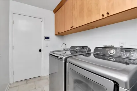 565 Somerhill Drive NE St Petersburg FL 33716