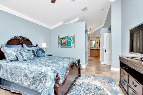 565 Somerhill Drive NE St Petersburg FL 33716
