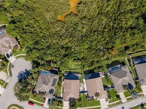565 Somerhill Drive NE St Petersburg FL 33716