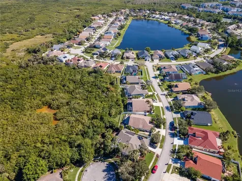 565 Somerhill Drive NE St Petersburg FL 33716