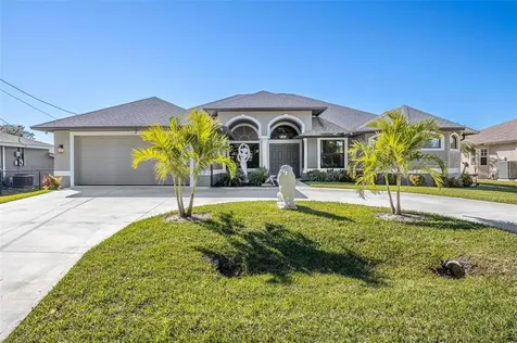 1506 SE 21st Avenue Cape Coral FL 33990
