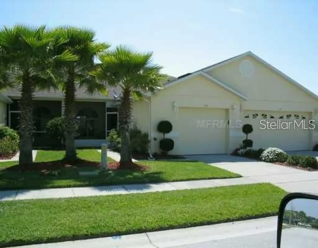 129 Club Villas Lane Kissimmee FL 34744