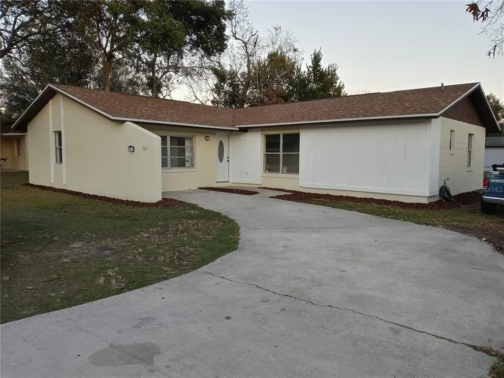 327 Marion Oaks Drive Ocala FL 34473