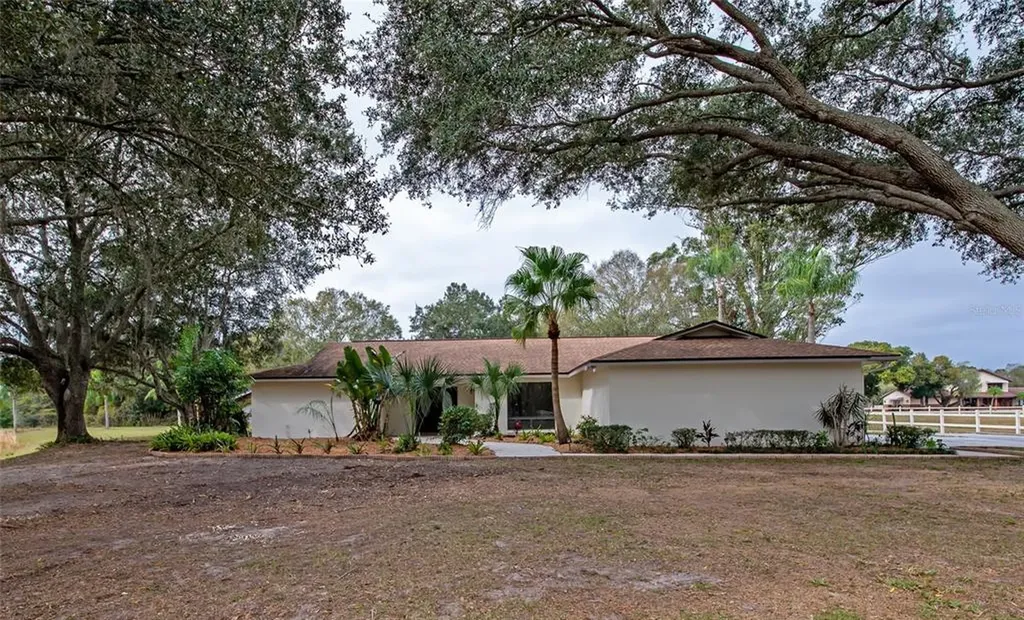 1465 Fox Creek Drive Sarasota FL 34240