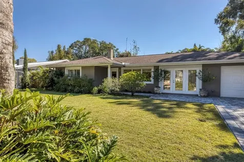 2148 Hibiscus Street Sarasota FL 34239